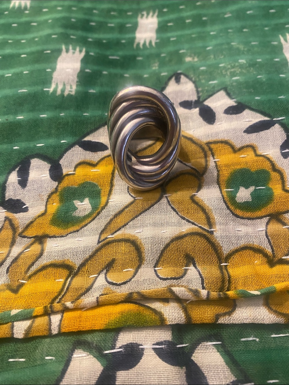 E&L